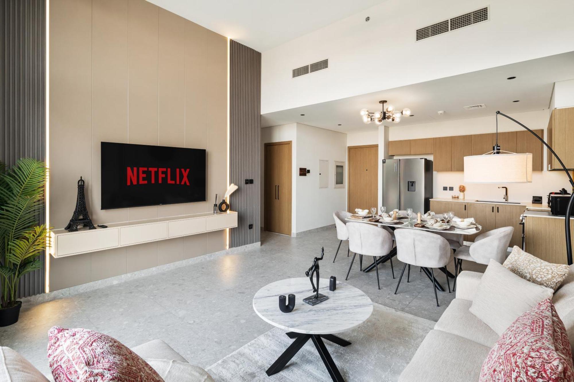 Prestige 2 Bedroom In Golf Hills Apartment Dubai
