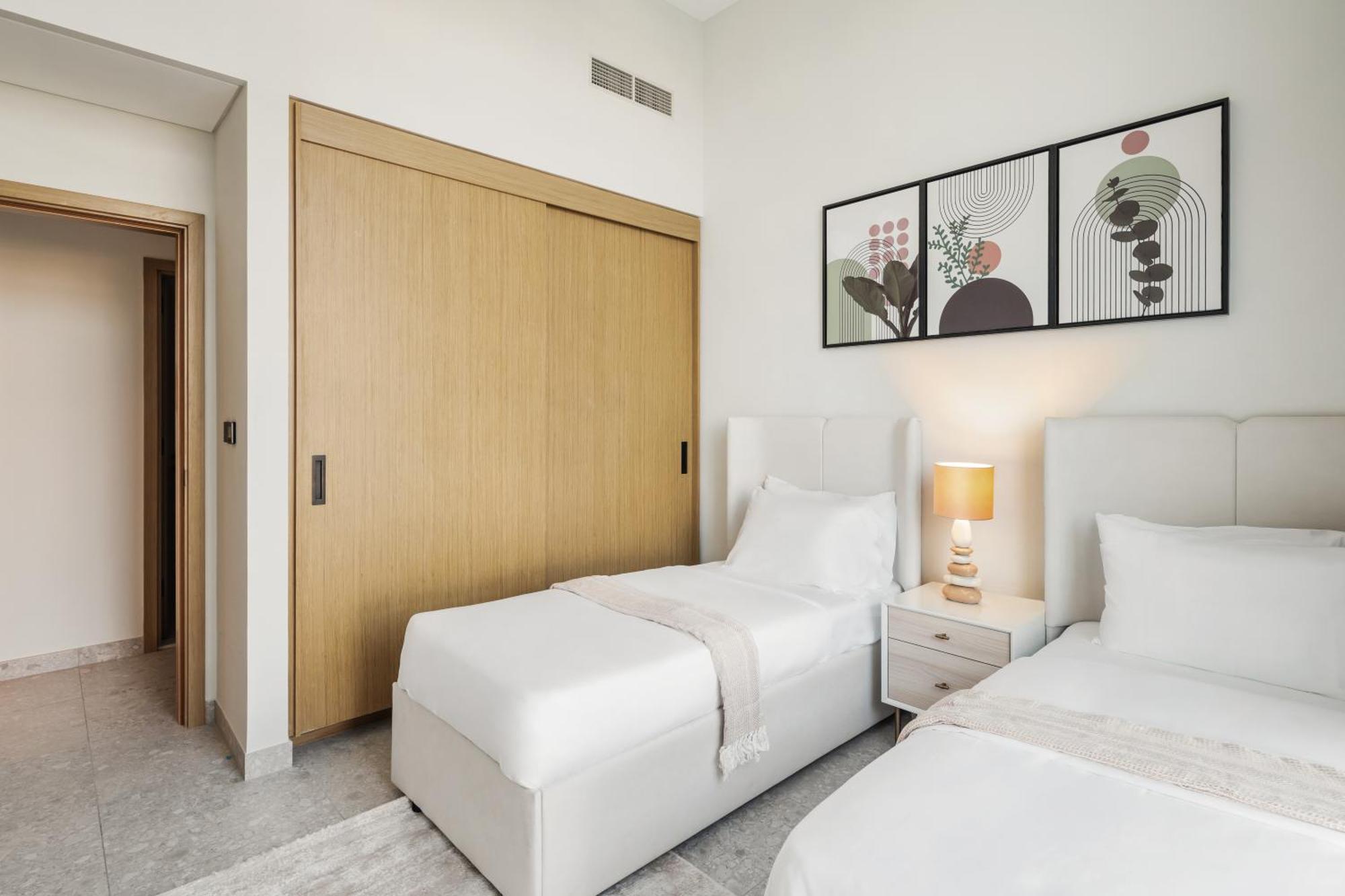 Prestige 2 Bedroom In Golf Hills *