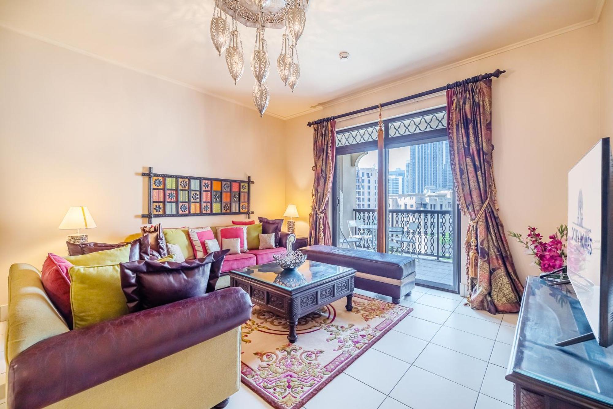 Traditional With Full Burj View In The Old Town *
