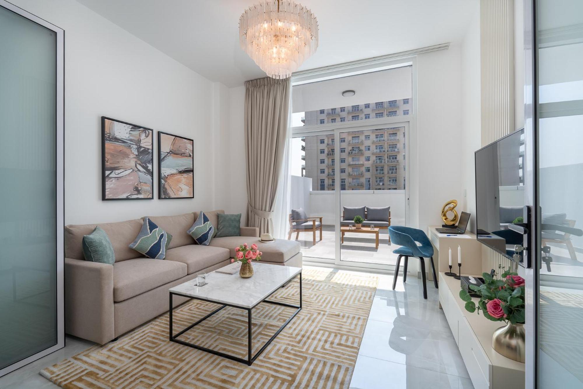 Apartment Vogue Elegance At Pearlz Near Metro *