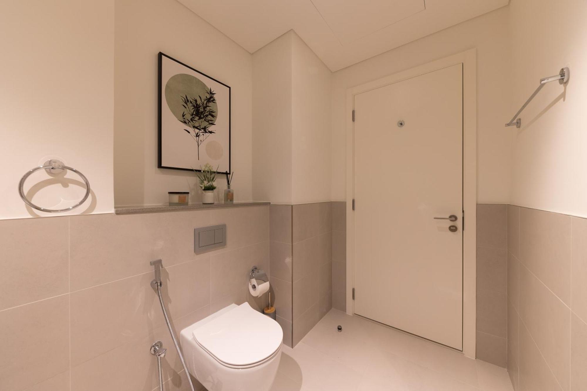 Premium White And Beige 3br In Creek Harbour * Dubai