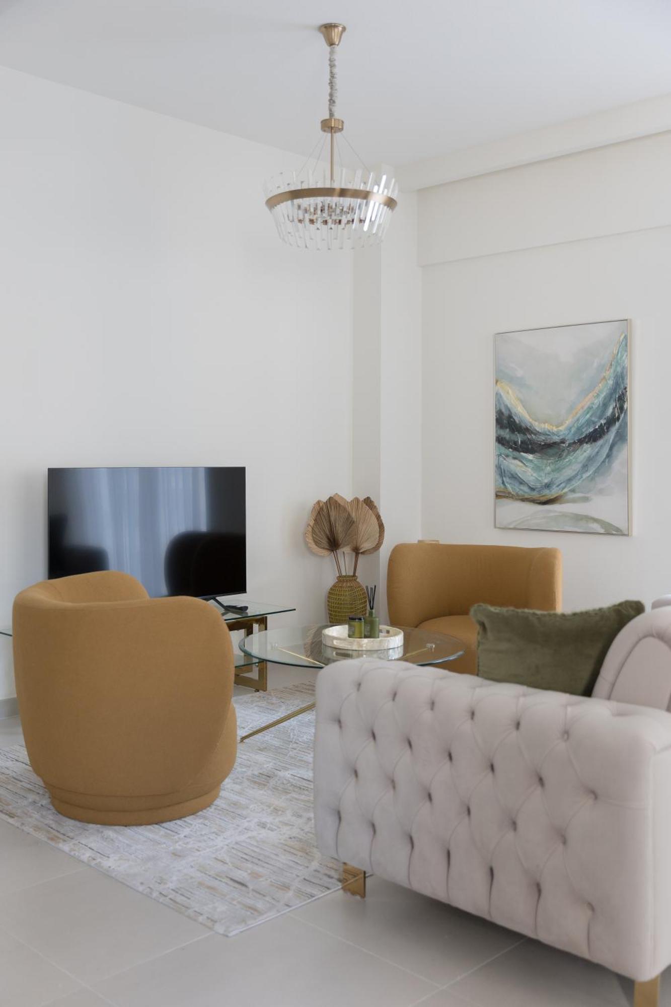 Premium White And Beige 3br In Creek Harbour Apartment Dubai