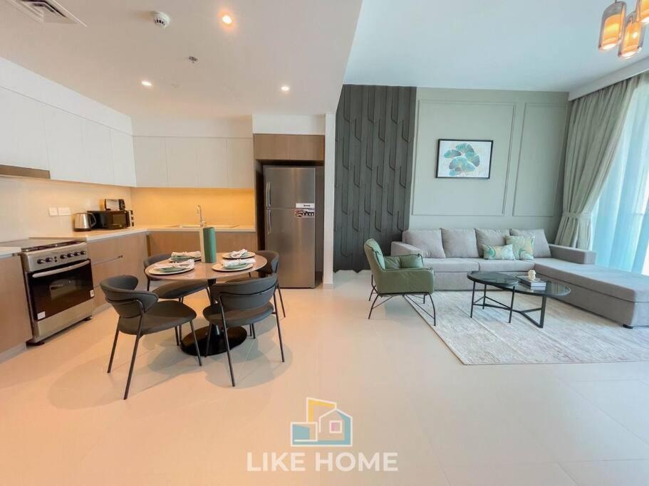 Like - 4207 Modern In The Grand With Pool *