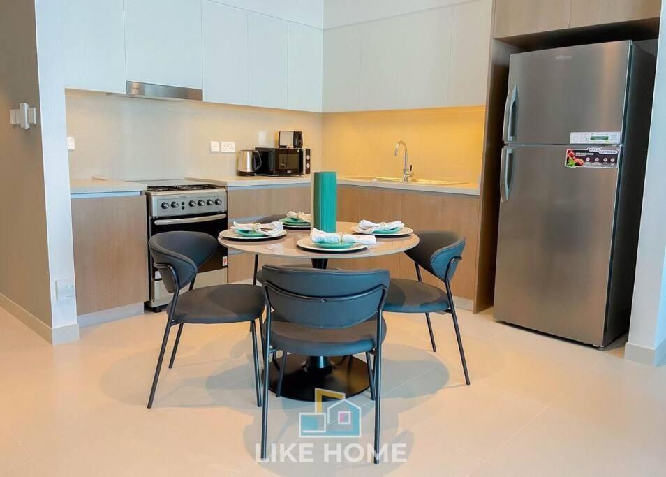 Like - 4207 Modern In The Grand With Pool *