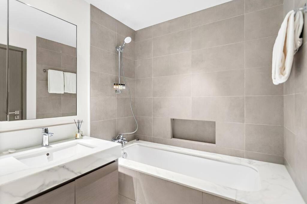 First Class 2br Elegant Apartment Dubai