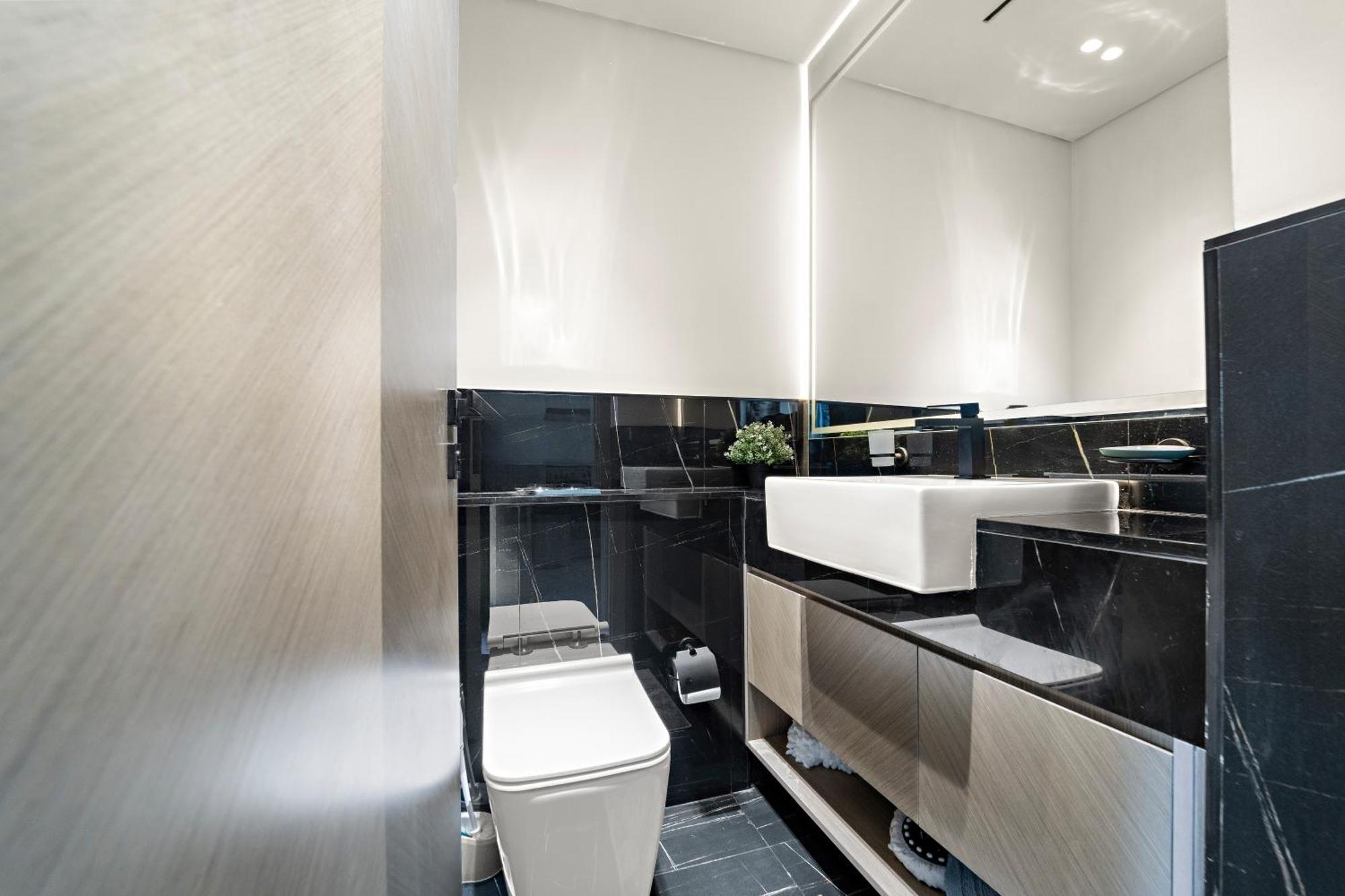 Elegant 1-bedroom Dubai