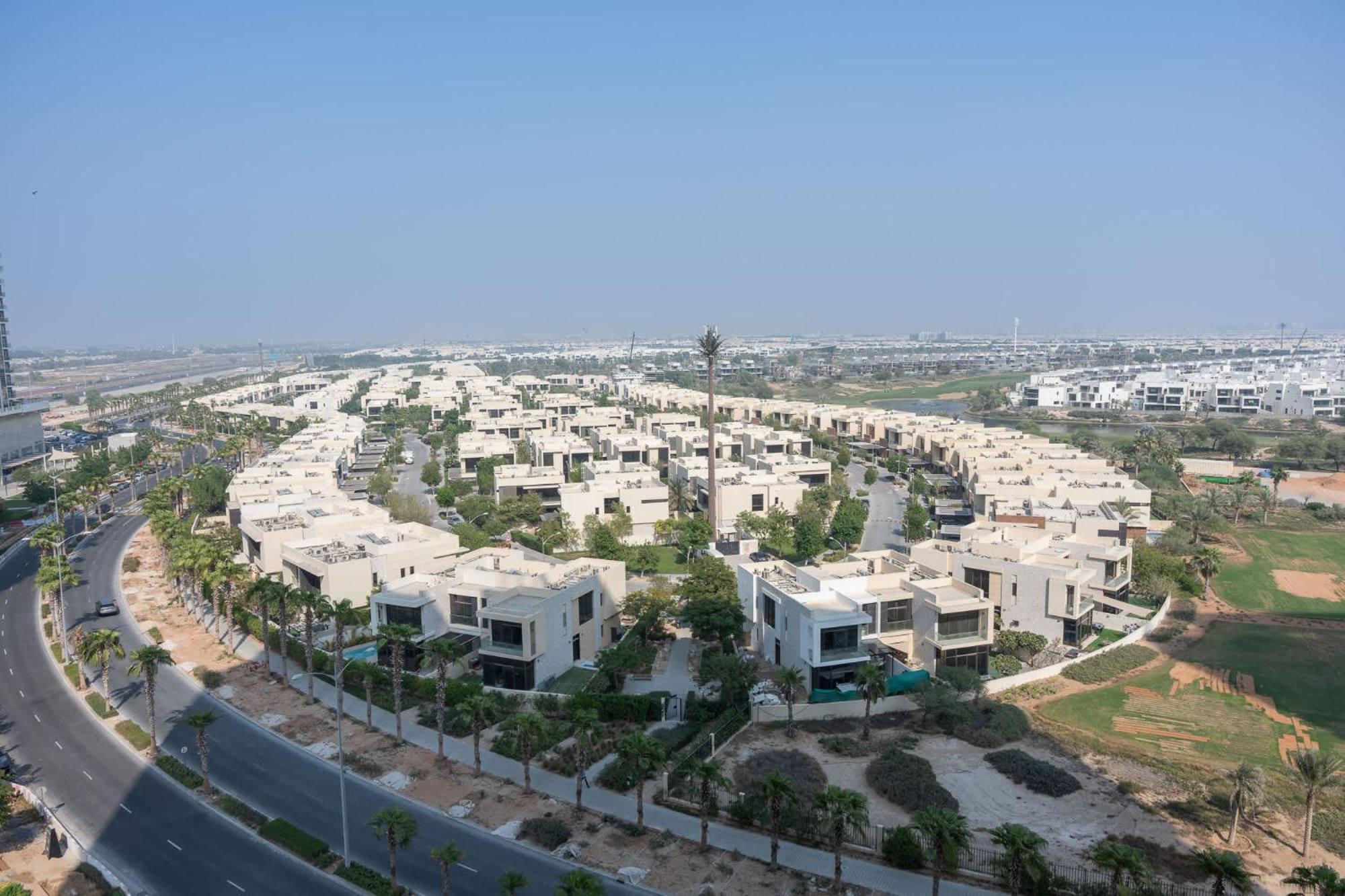 Apartment Cozy 1-bedroom At Golf In Damac Hills With Relaxing Views! Dubai