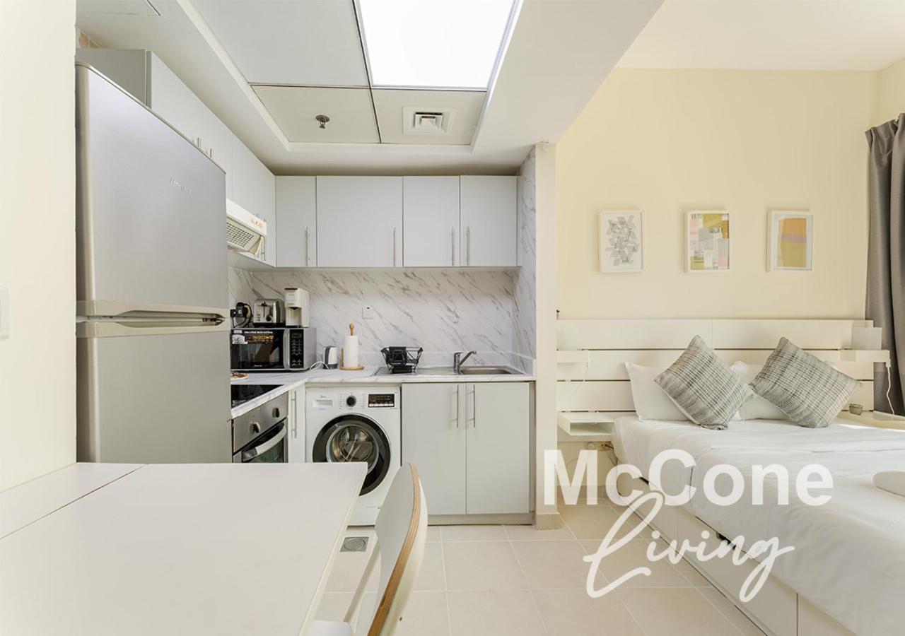 Apartment Chic Studio By Marina Walk & Beach Dubai