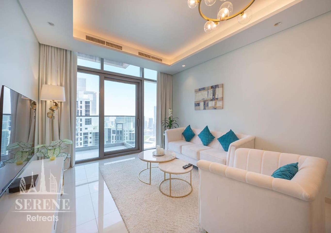 Serene Retreats Paramount 2 Bed Flat With Burj View * Dubai
