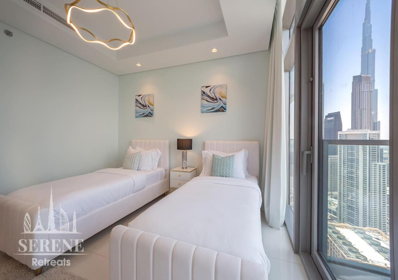 Serene Retreats Paramount 2 Bed Flat With Burj View Apartment Dubai