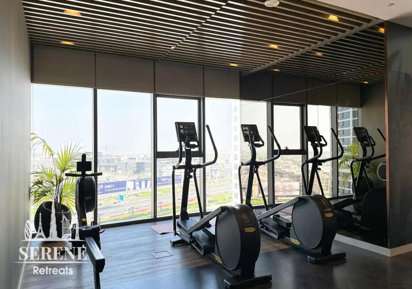 Serene Retreats Paramount 2 Bed Flat With Burj View Dubai