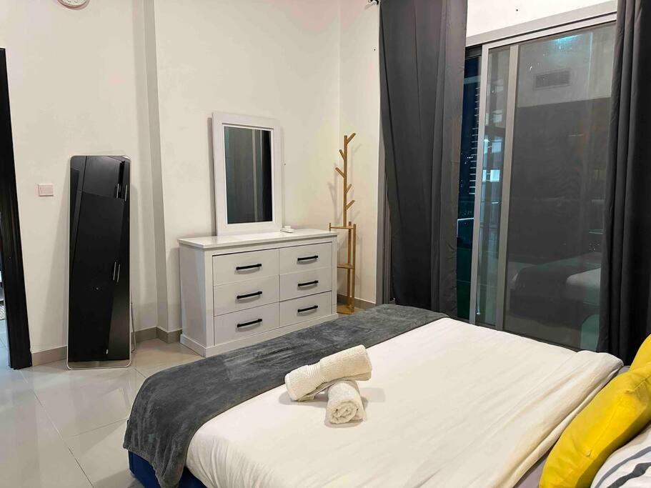 Himalaya Homes 1bhk - Marina