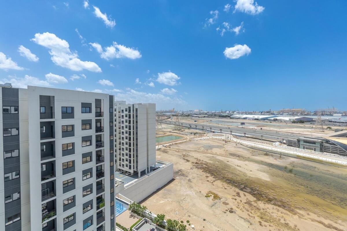 Peaceful 2-bedroom In Jebel Ali Perfect For 6! Apartment