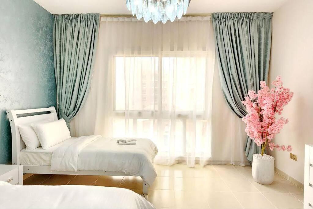 Cozy Urban 1br Dubai