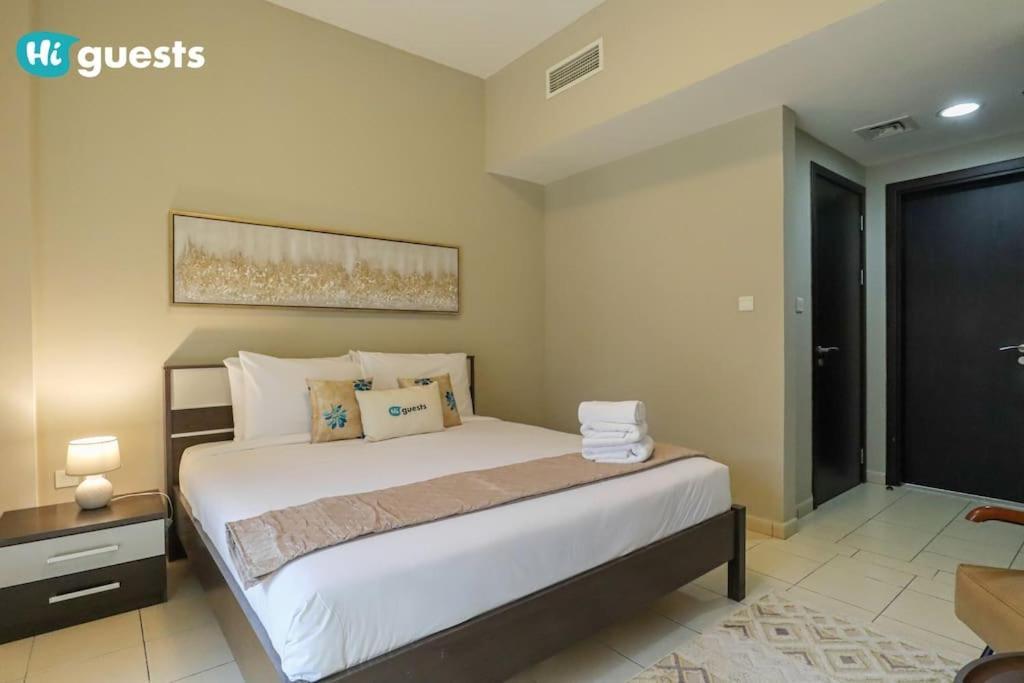 Higuests - Experience Luxury 1br Living At Autumn-1a In Jvc Dubai