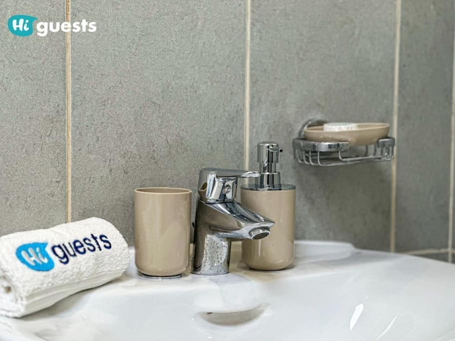 Higuests - Experience Luxury 1br Living At Autumn-1a In Jvc * Dubai