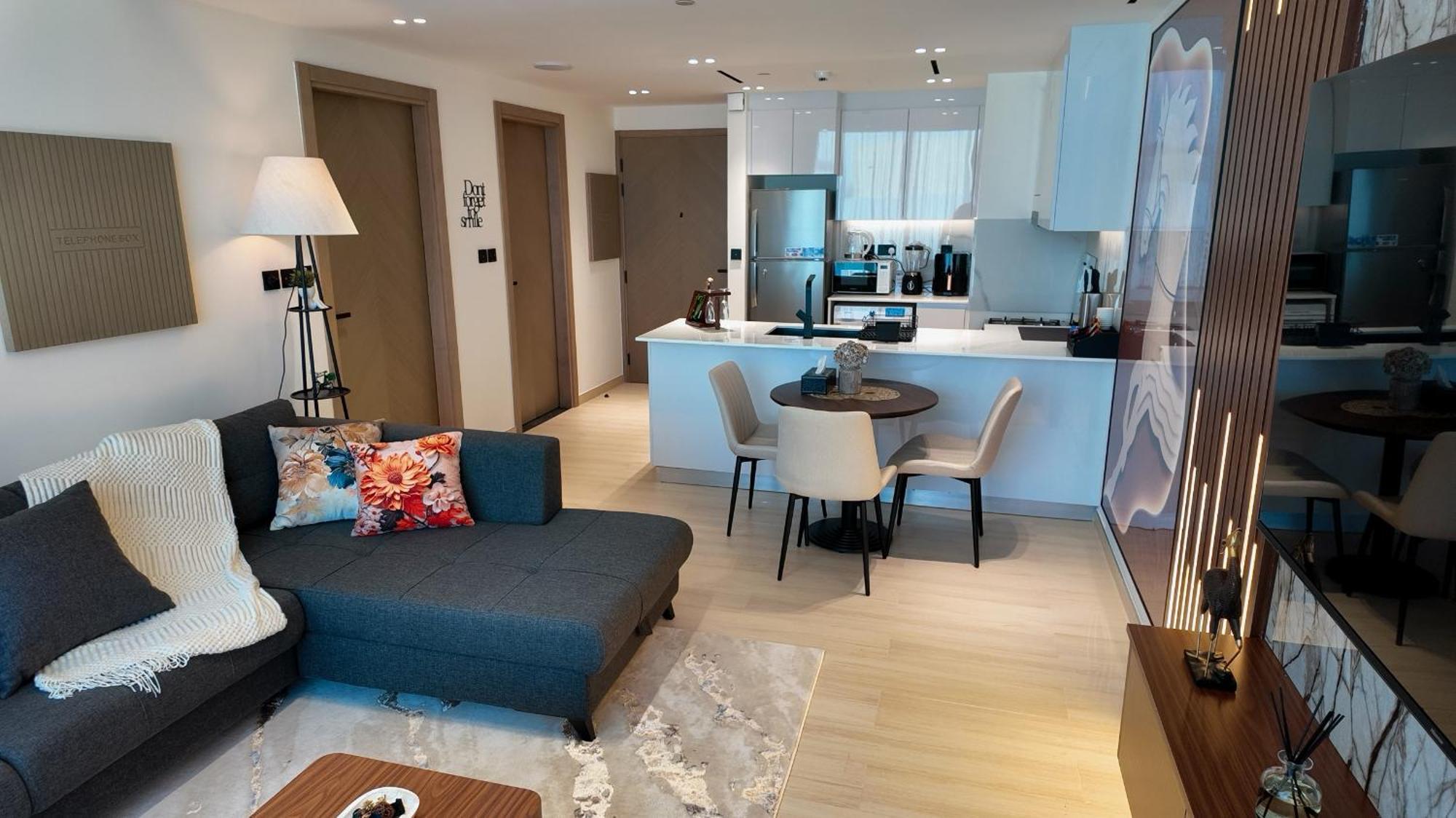 Tag Homes Cozy 1-br In Jvc,