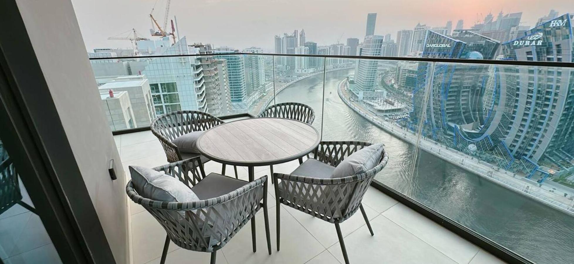 Premium 2br With Burj Khalifa View Apartment *