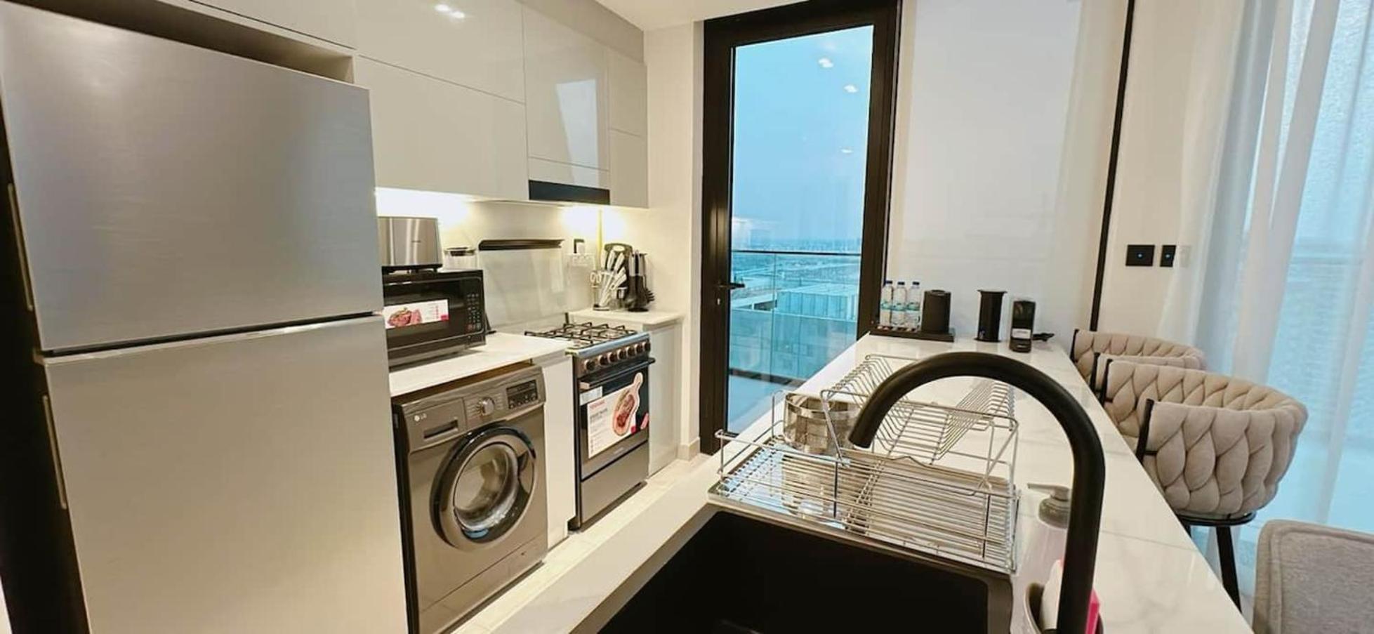 Premium 2br With Burj Khalifa View Apartment