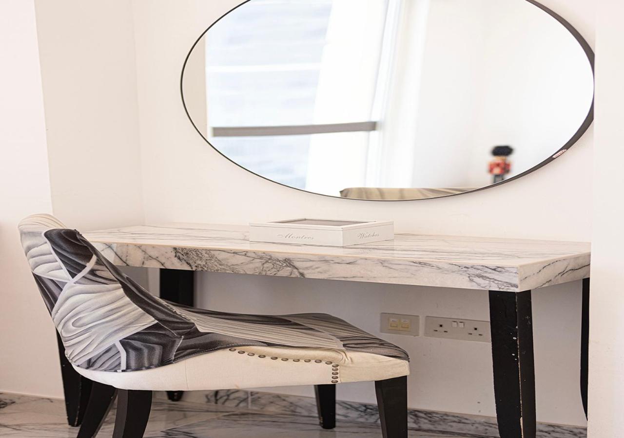 Luxury Sea View Beachfront 3 Bedroom Apt, Jbr Apartment