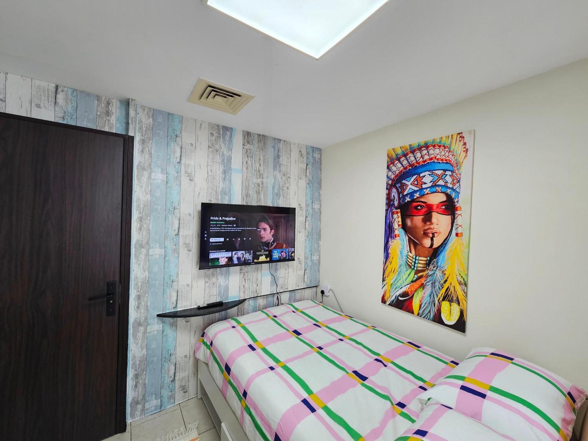 Super Host At Highest Residential Tower In The World, Private In A Shared Homestay *