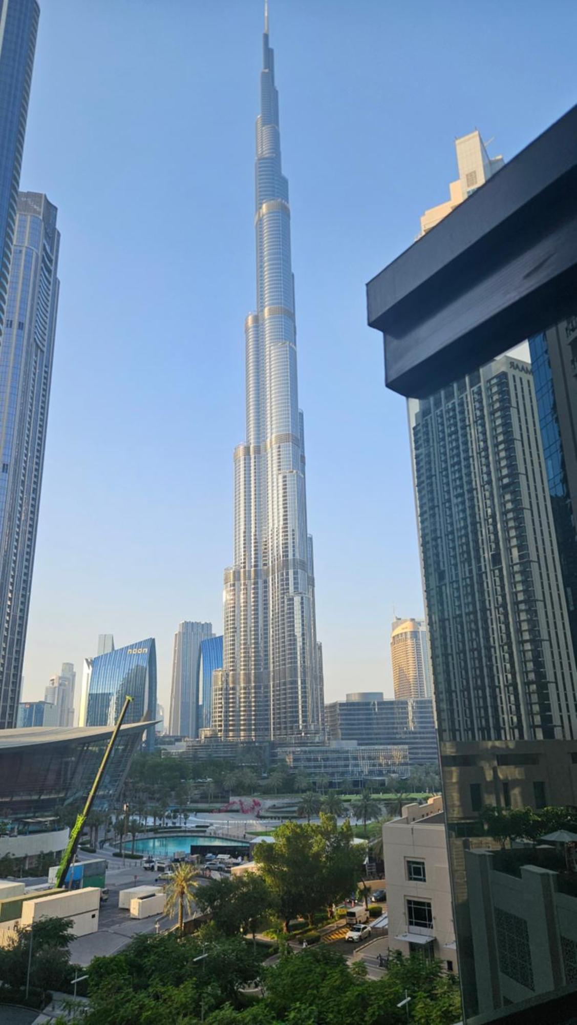 Mh- Stuning 2 Bedroom - Act Tower - Burj View - Downtown Ref501 * Dubai