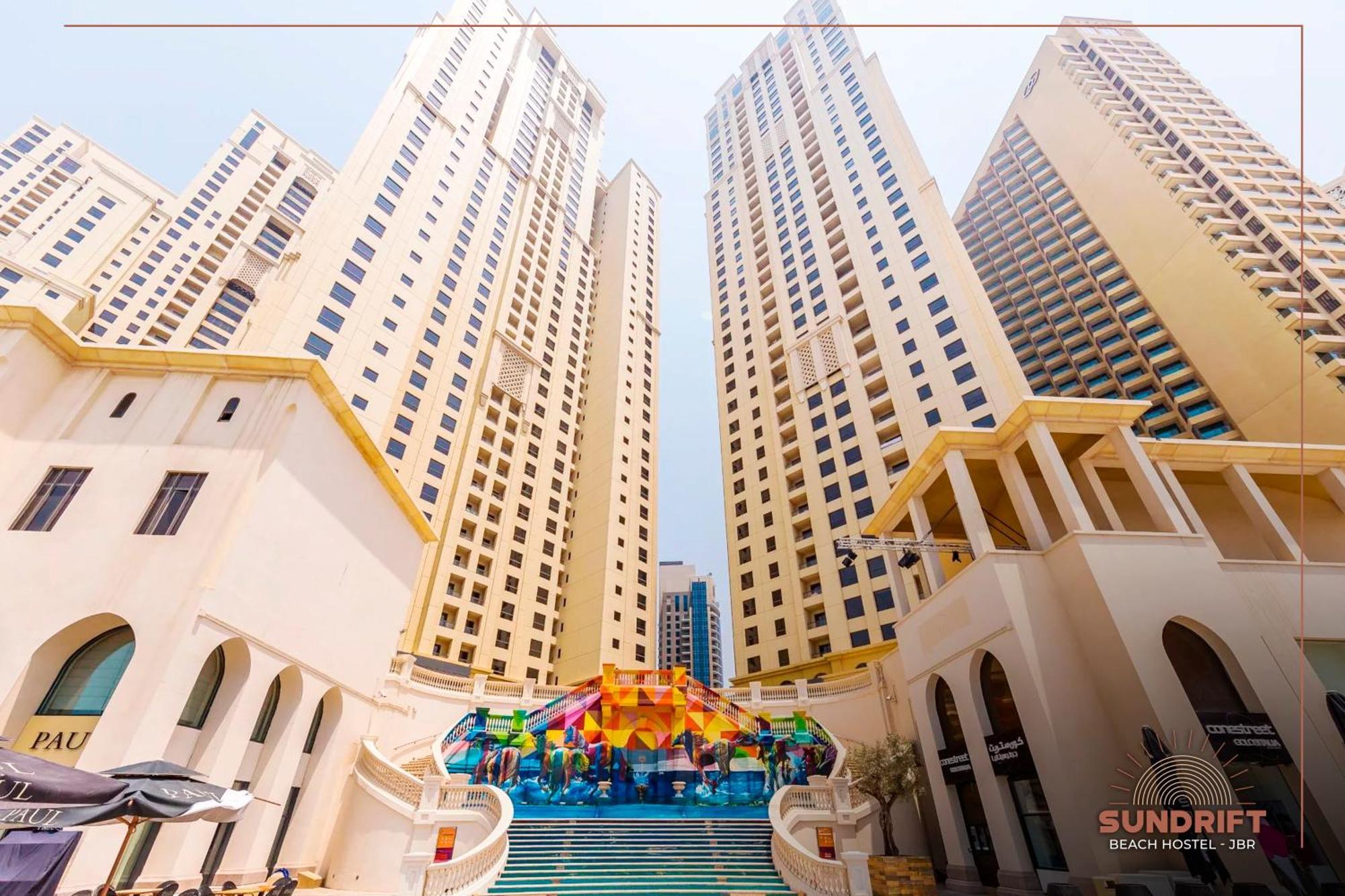 Sundrift - Jbr Hostel