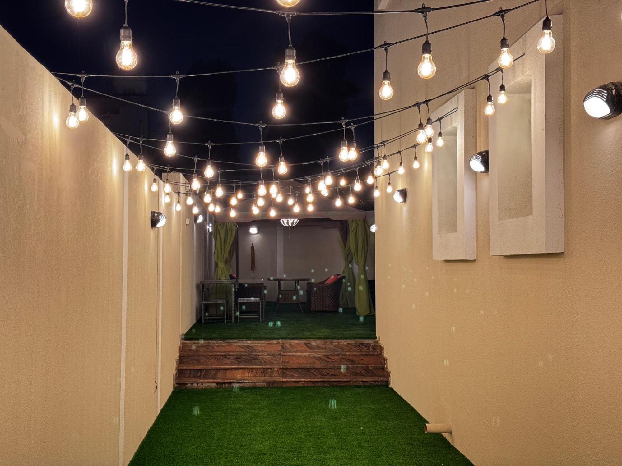 Homestay 1br Unit In A Townhouse With Great Outdoors And Patio *