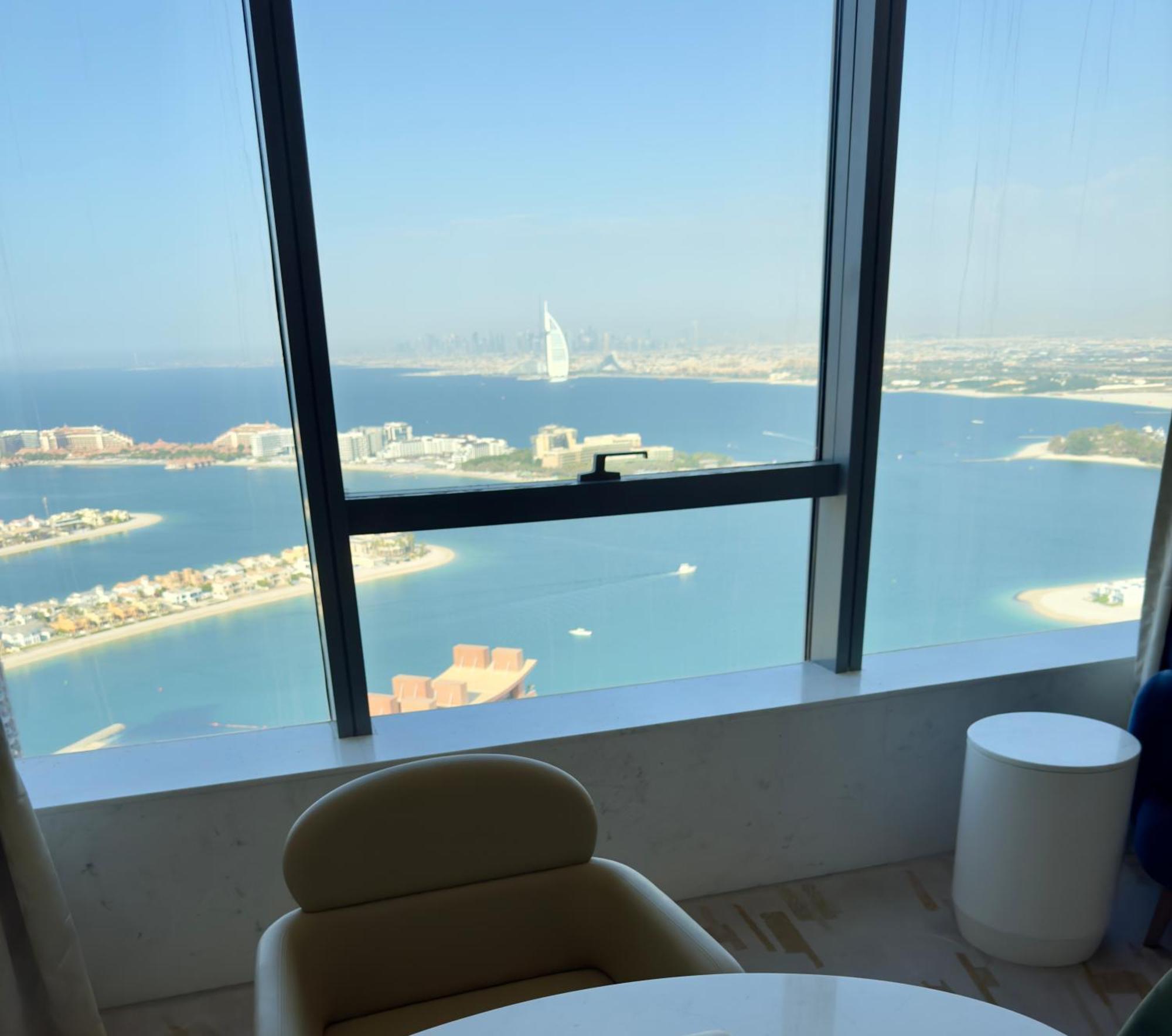 Gorgeous Palm View Apartment *