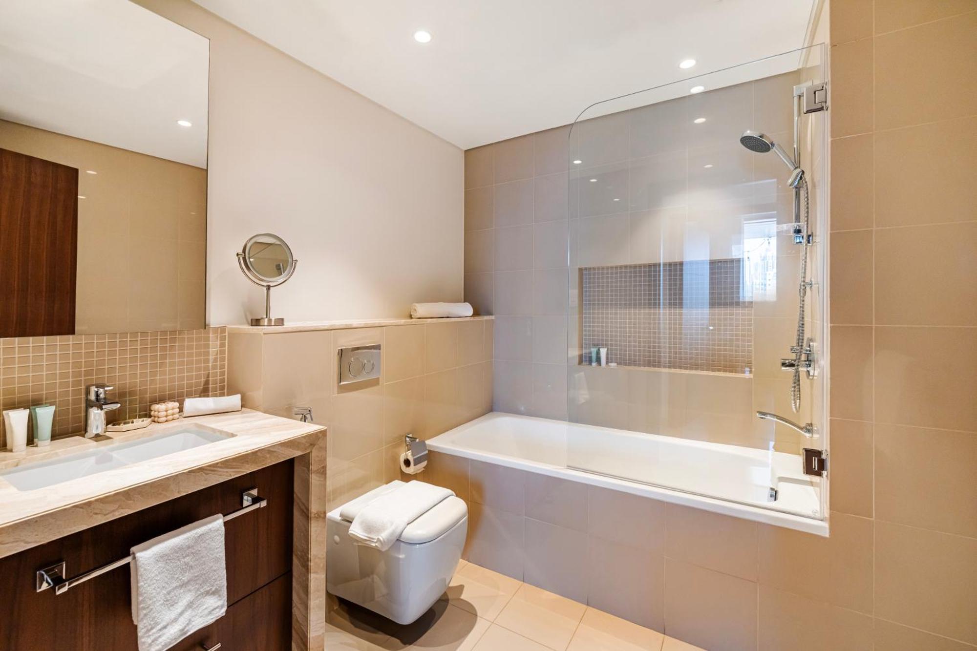 2br Blvd Point With Direct Access To Mall Dubai