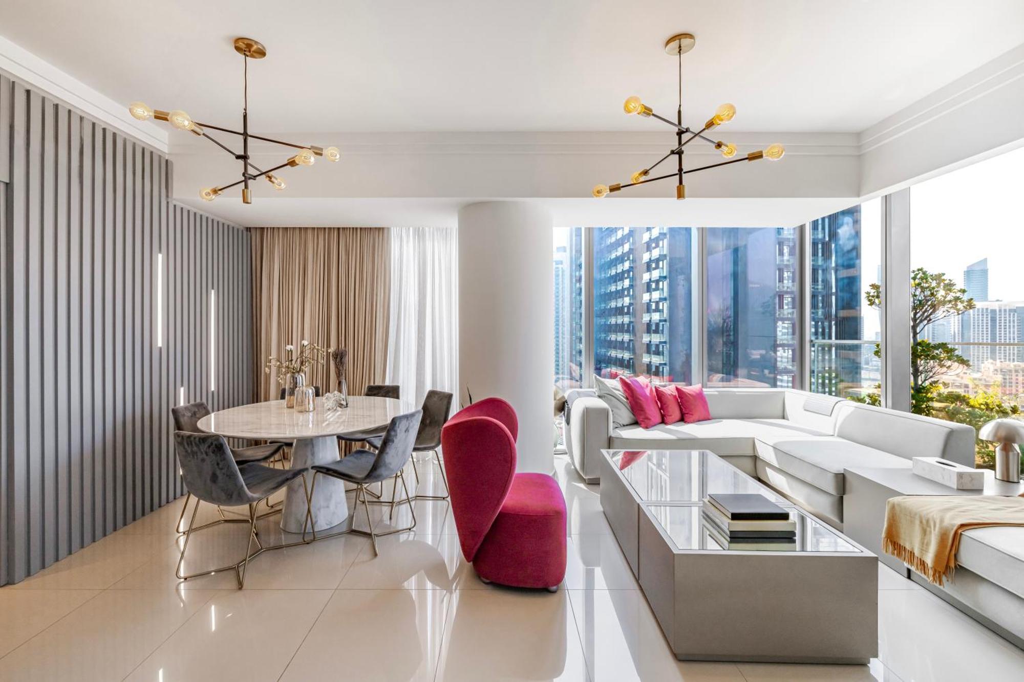 2br Blvd Point With Direct Access To Mall *