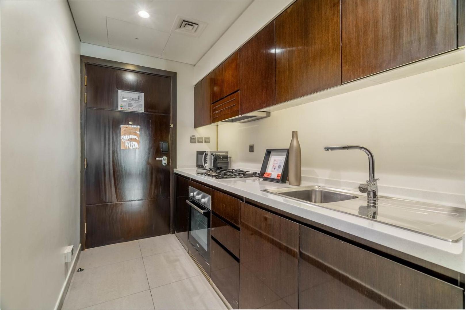 Guestready - Nest With A Balcony And A Pool * Dubai