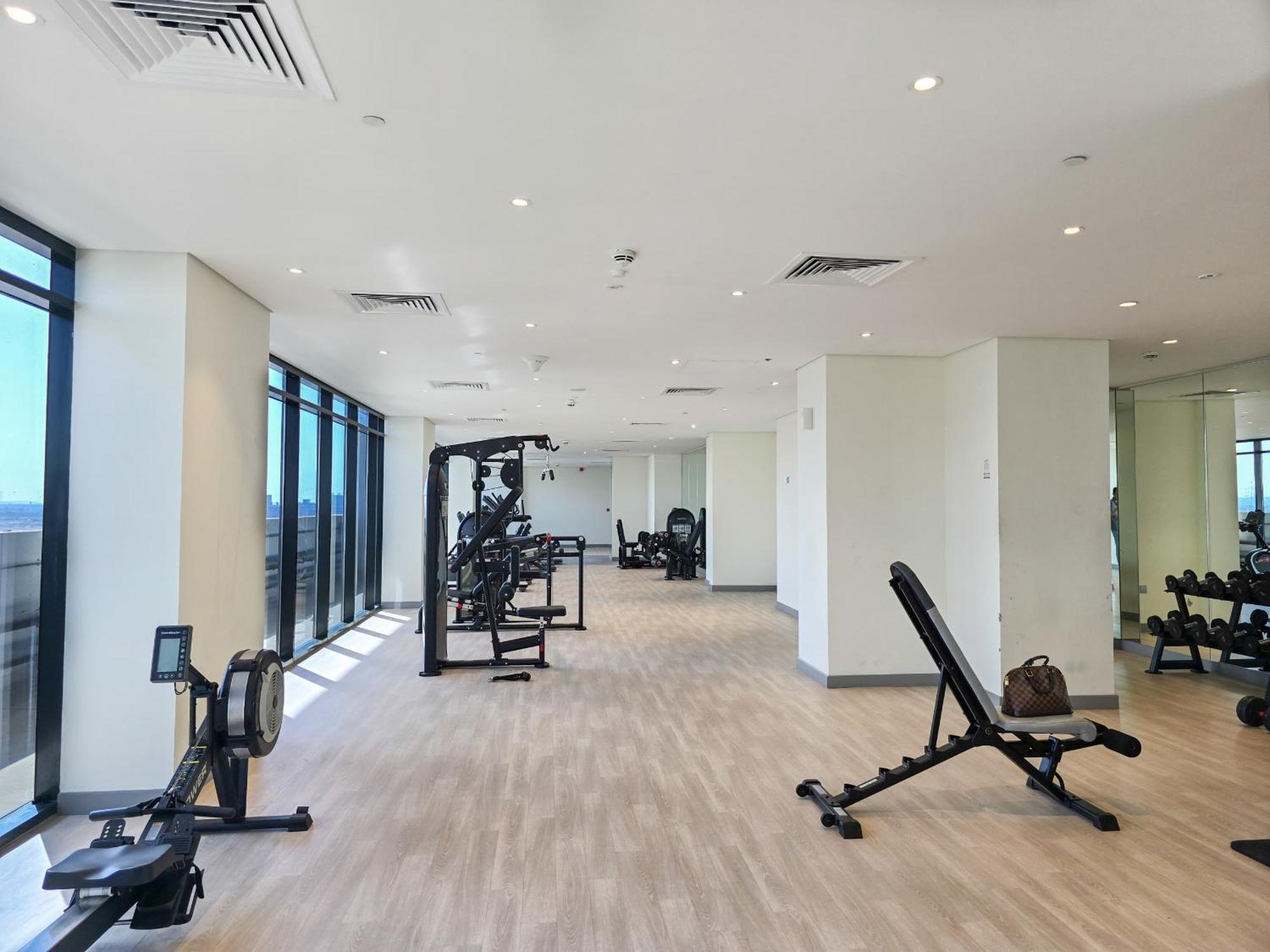 Easygo- Lavish Stu With Pool View In Azizi Riviera Apartment *