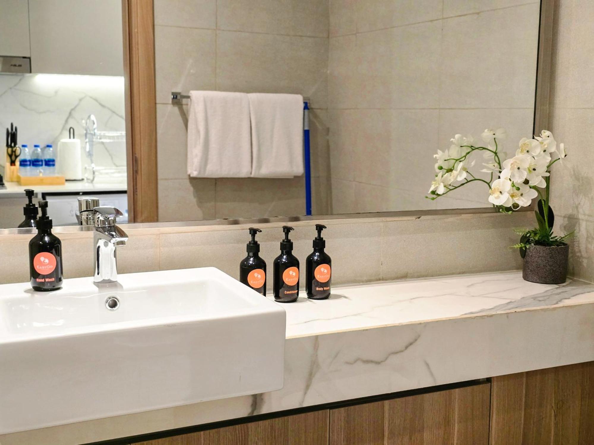 Easygo- Lavish Stu With Pool View In Azizi Riviera * Dubai
