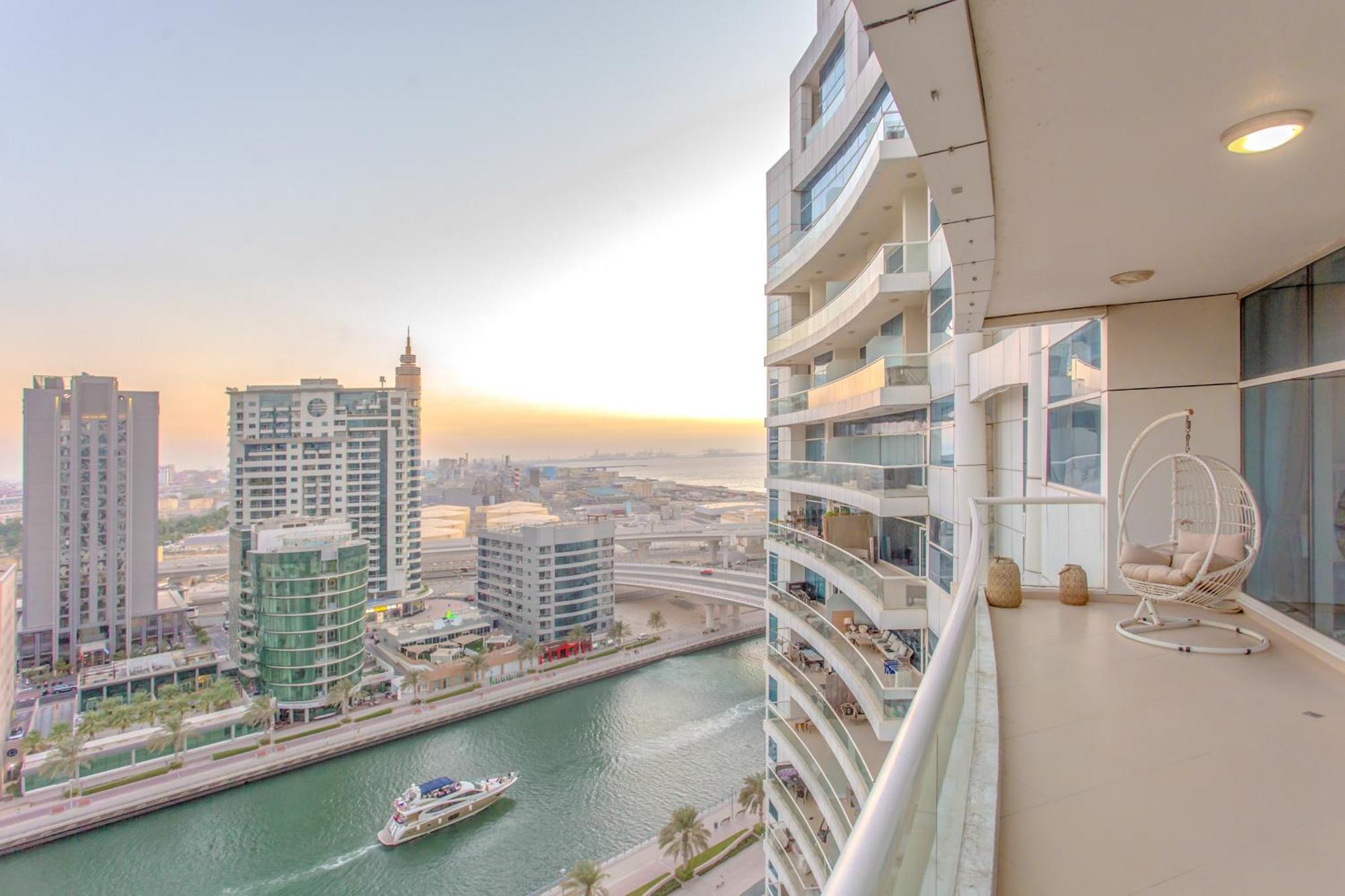 Elegant 2 Bedroom In Marina- Just 1 Min Walk From Jbr *