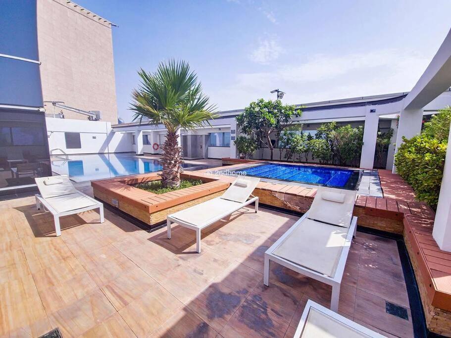 Sky Gardens, Difc - Freshly Furnished Unit