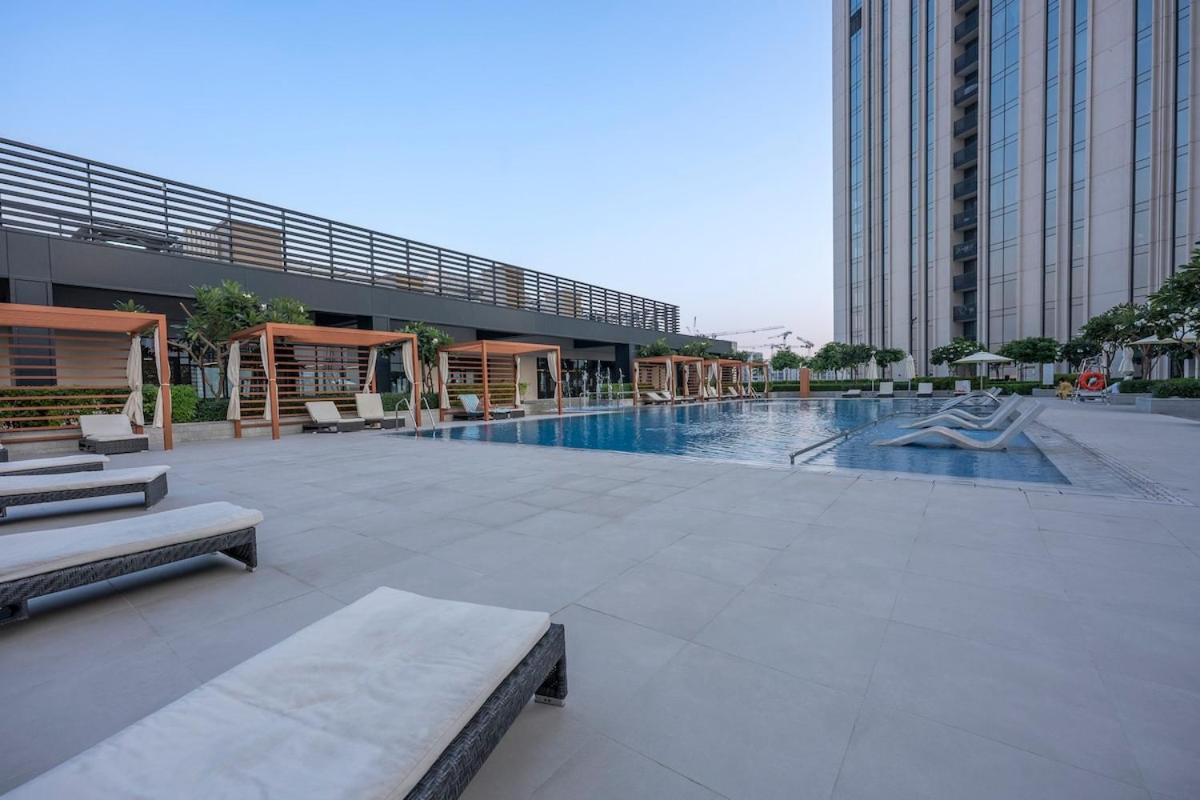 Astonishing 1 Bedroom In Creek Harbour Apartment Dubai