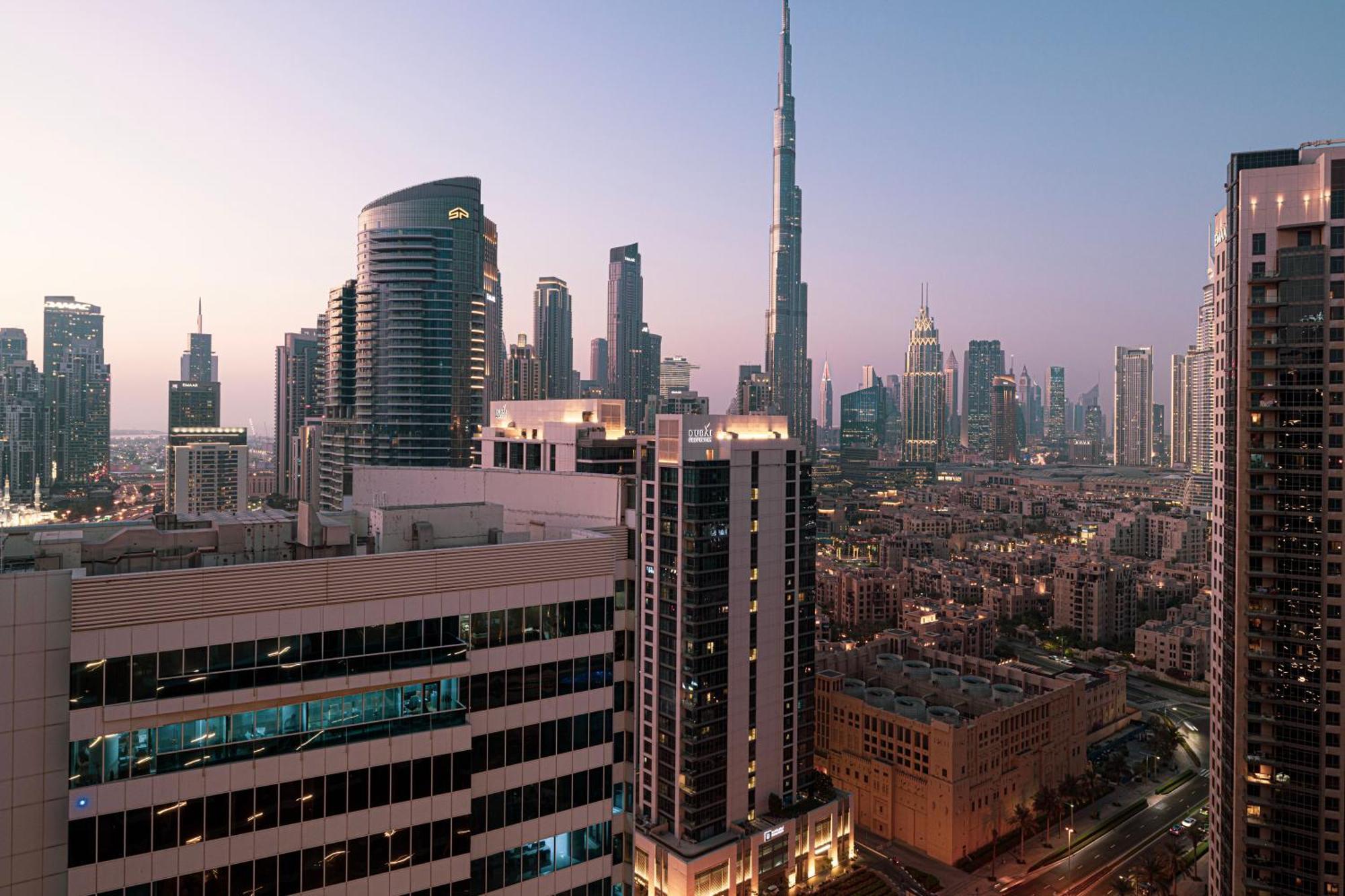 Apartment 2br Burj Khalifa View, Table Game & Arcade- 26thfl Dubai