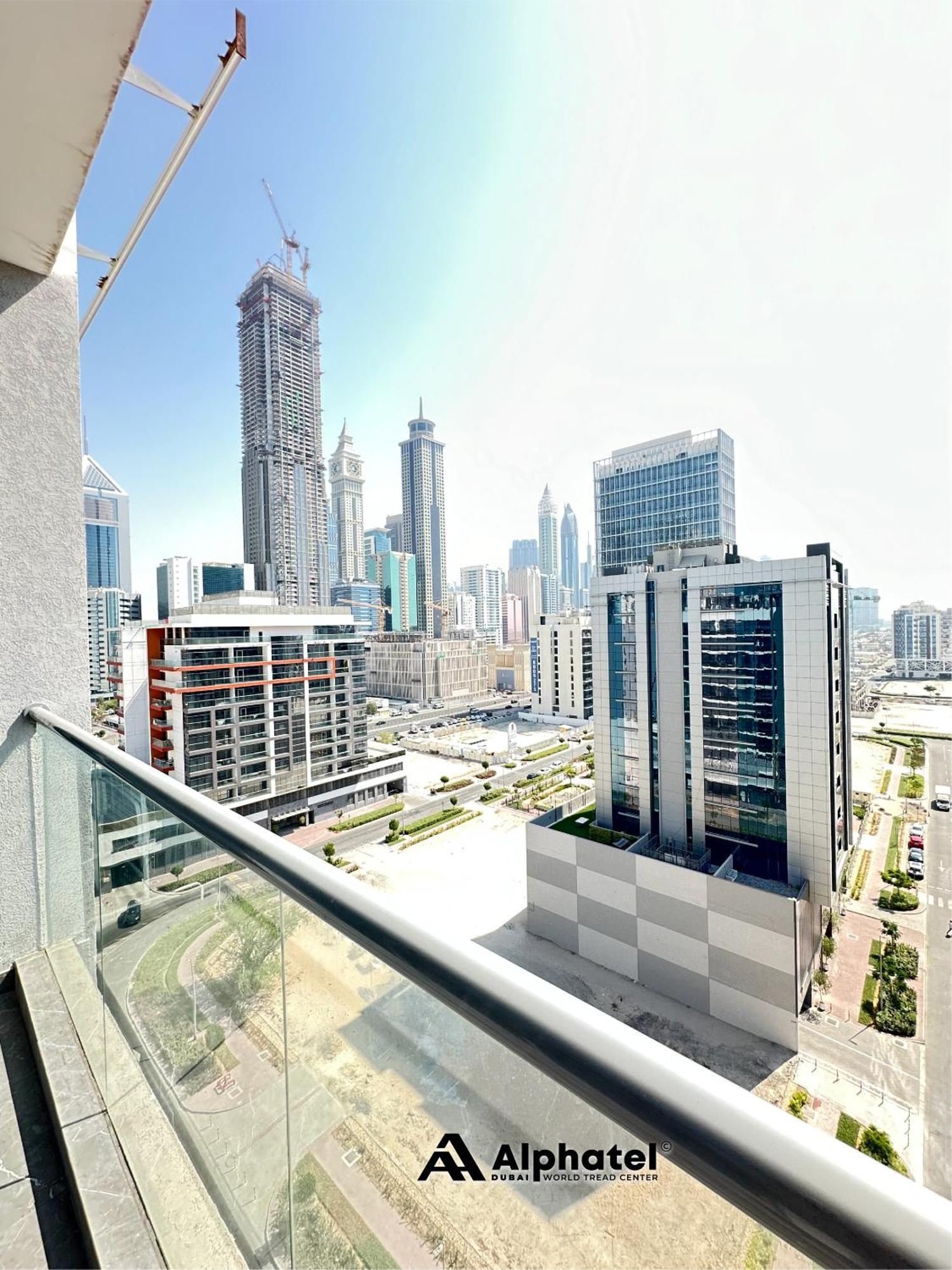 Hostel Alphatel - World Trade Centre