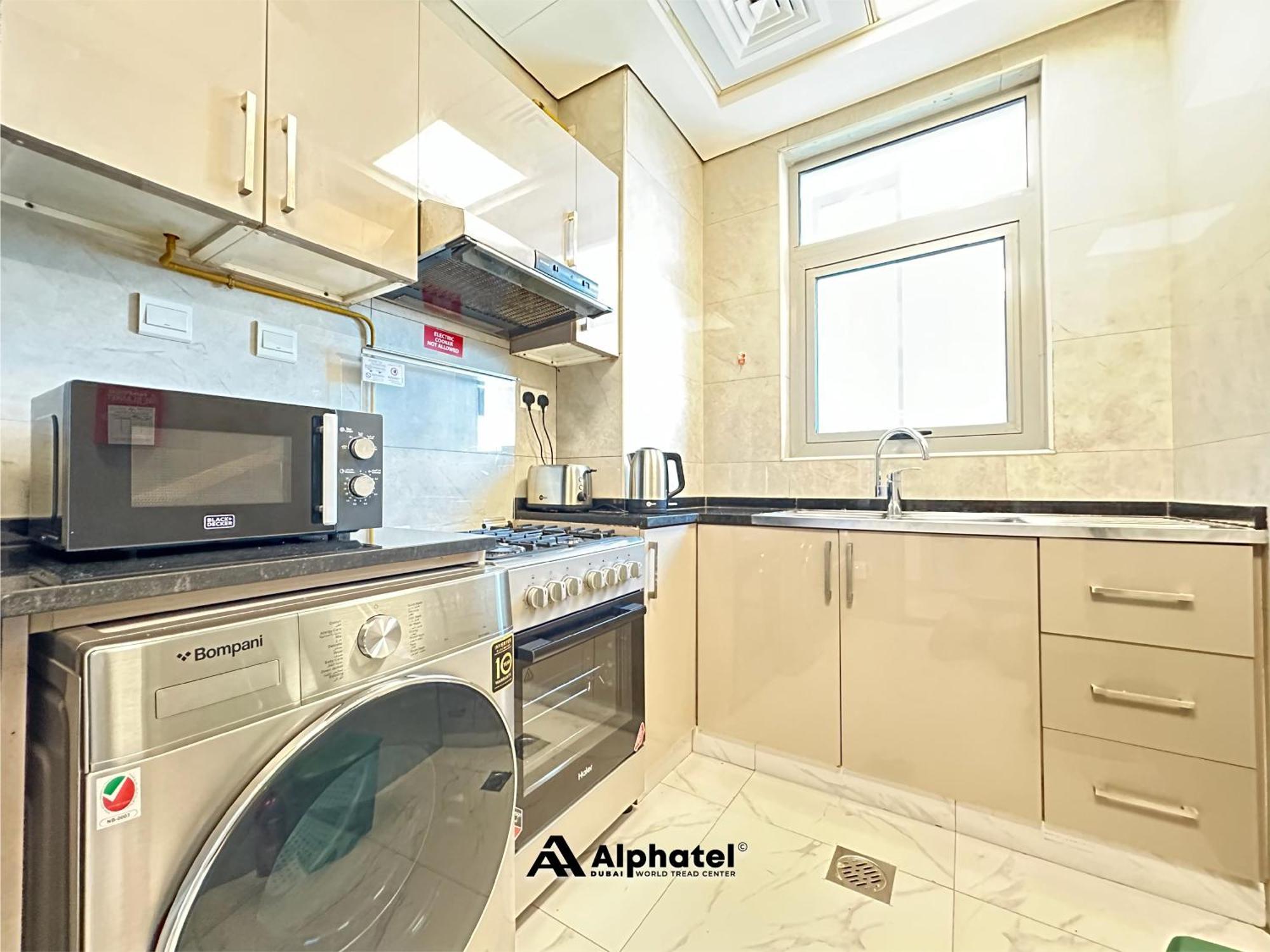Alphatel - World Trade Centre Hostel