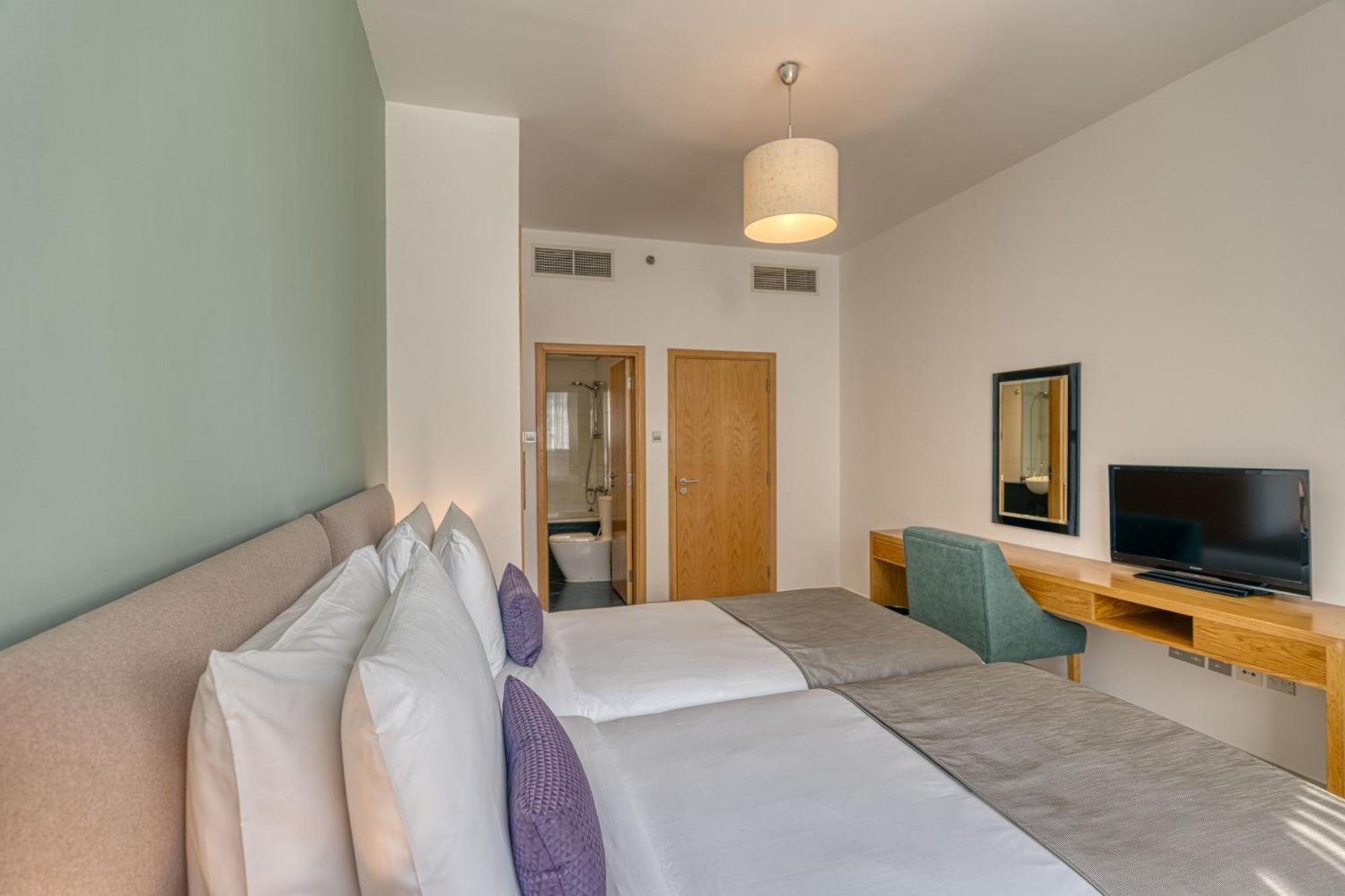 Grand Heights Aparthotel Dubai
