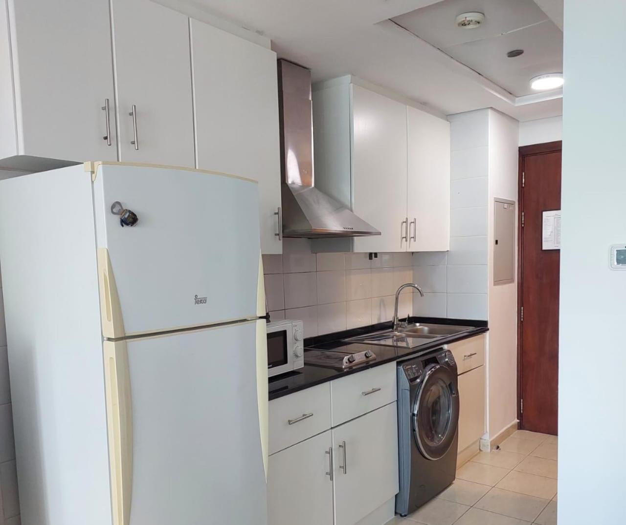 White Sage - Luxurious In Jlt With Skyline View Apartment