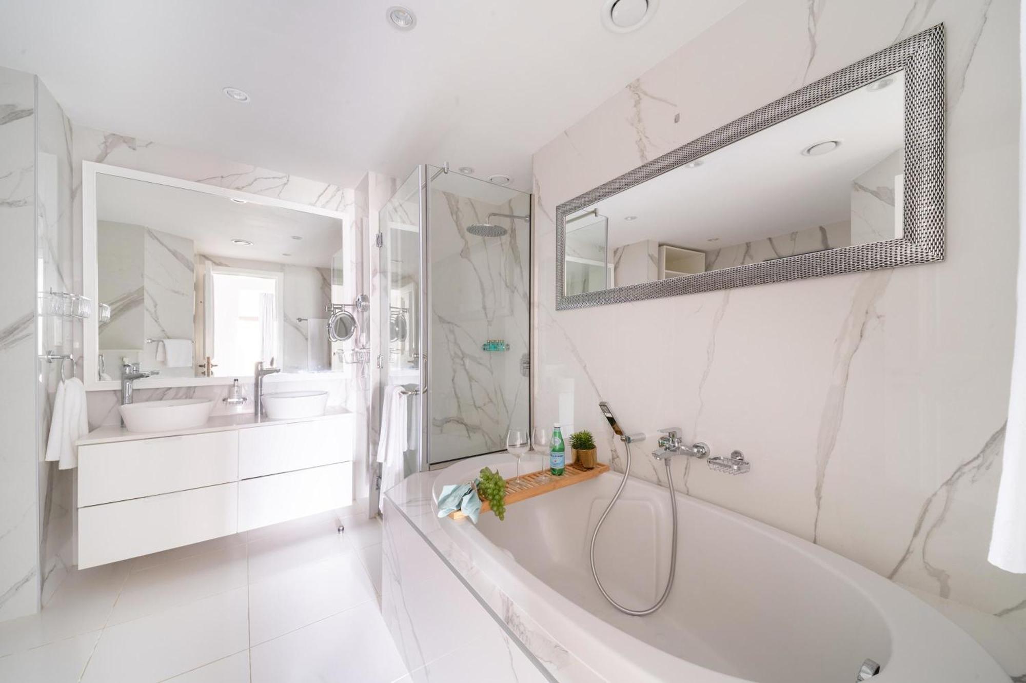 Apartment Frank Porter - Fairmont South Dubai