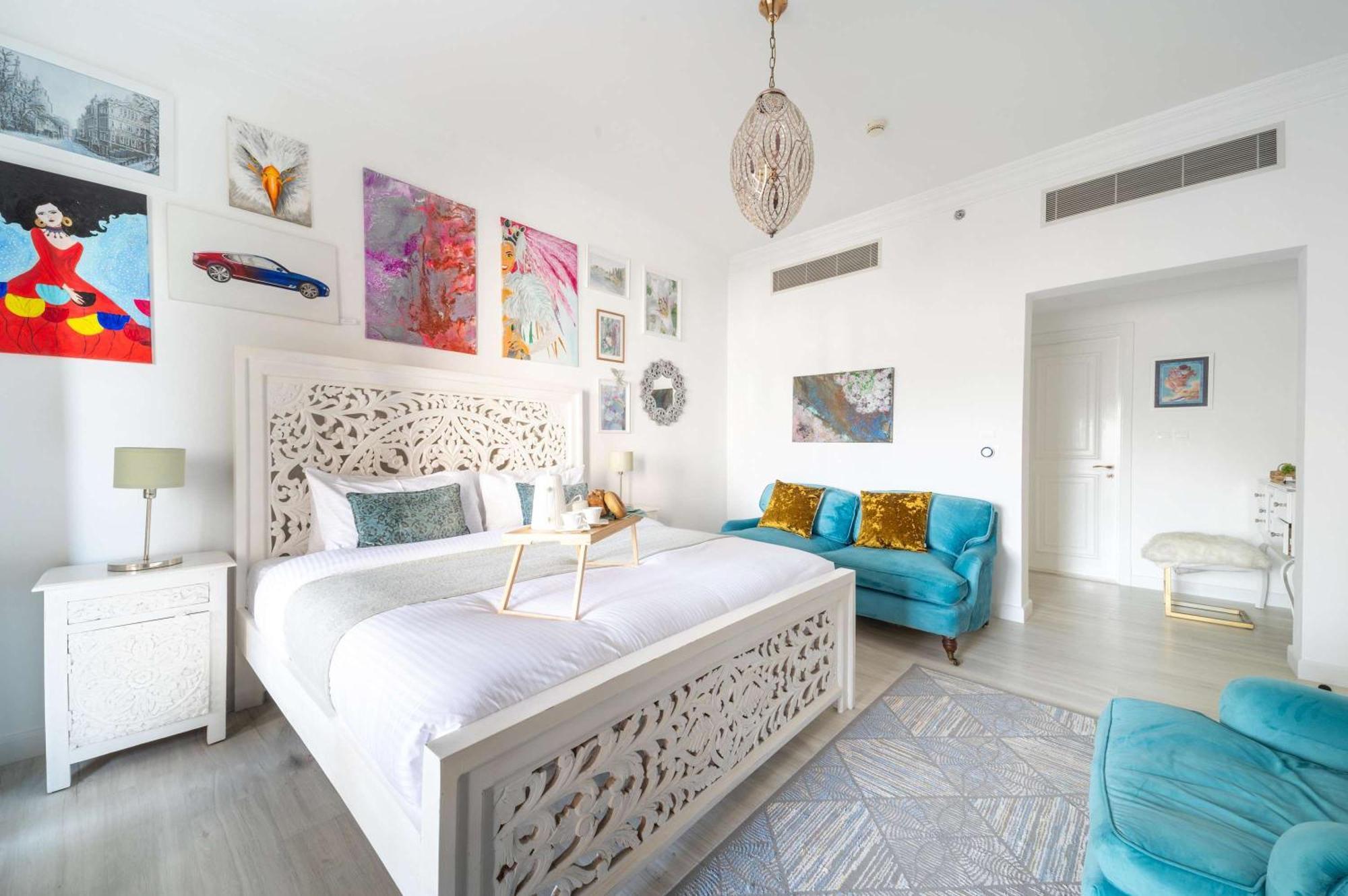 Frank Porter - Fairmont South Apartment Dubai