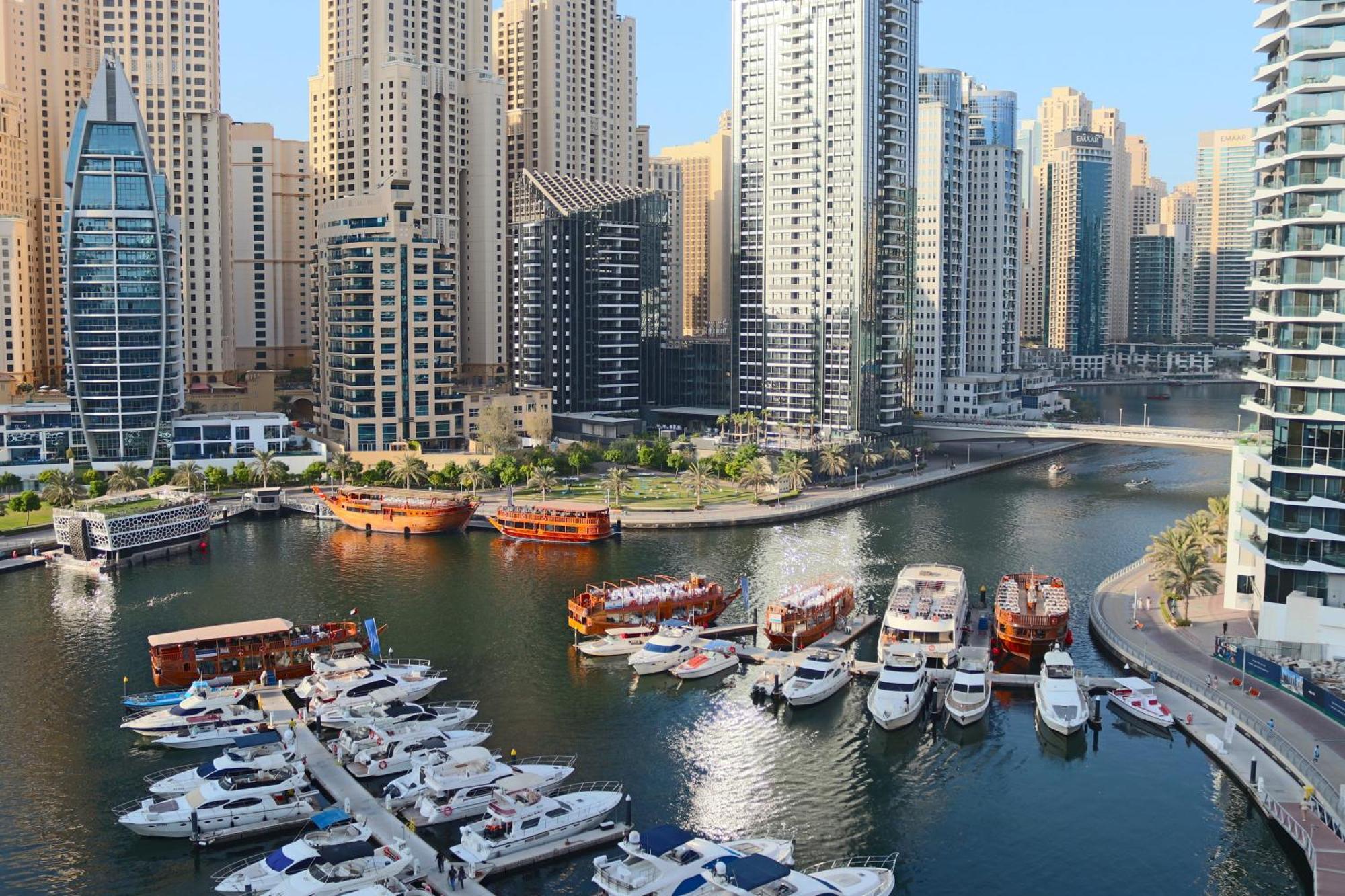 Condor Marina Star By Casa Royale Dubai