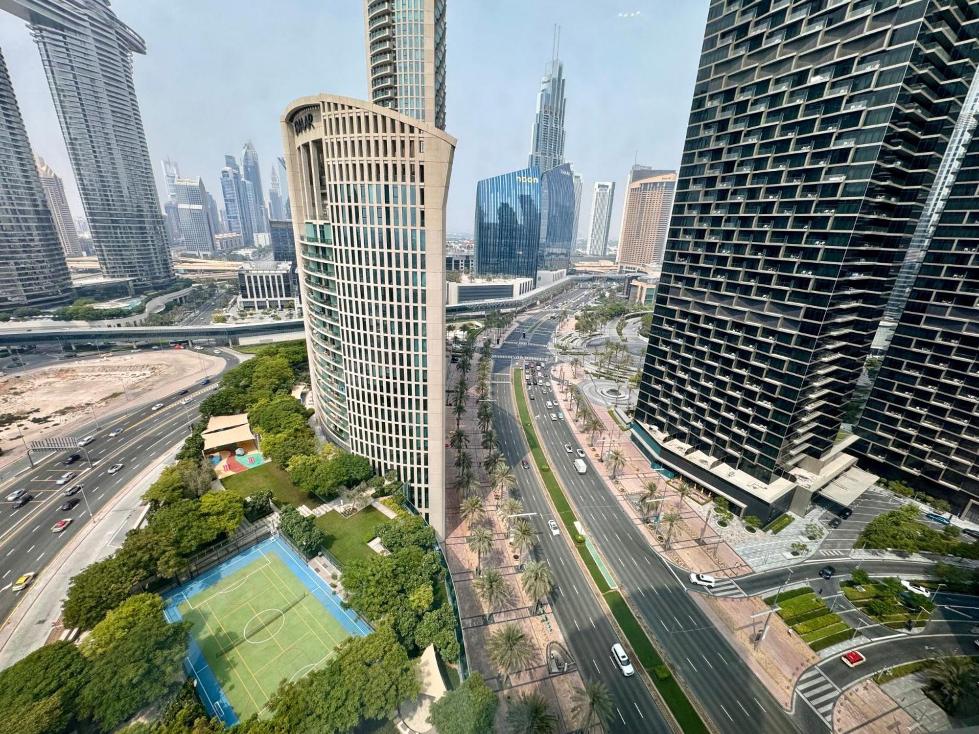 Easygo - Comfy 2bdr In Loft Tower Downtown Apartment Dubai