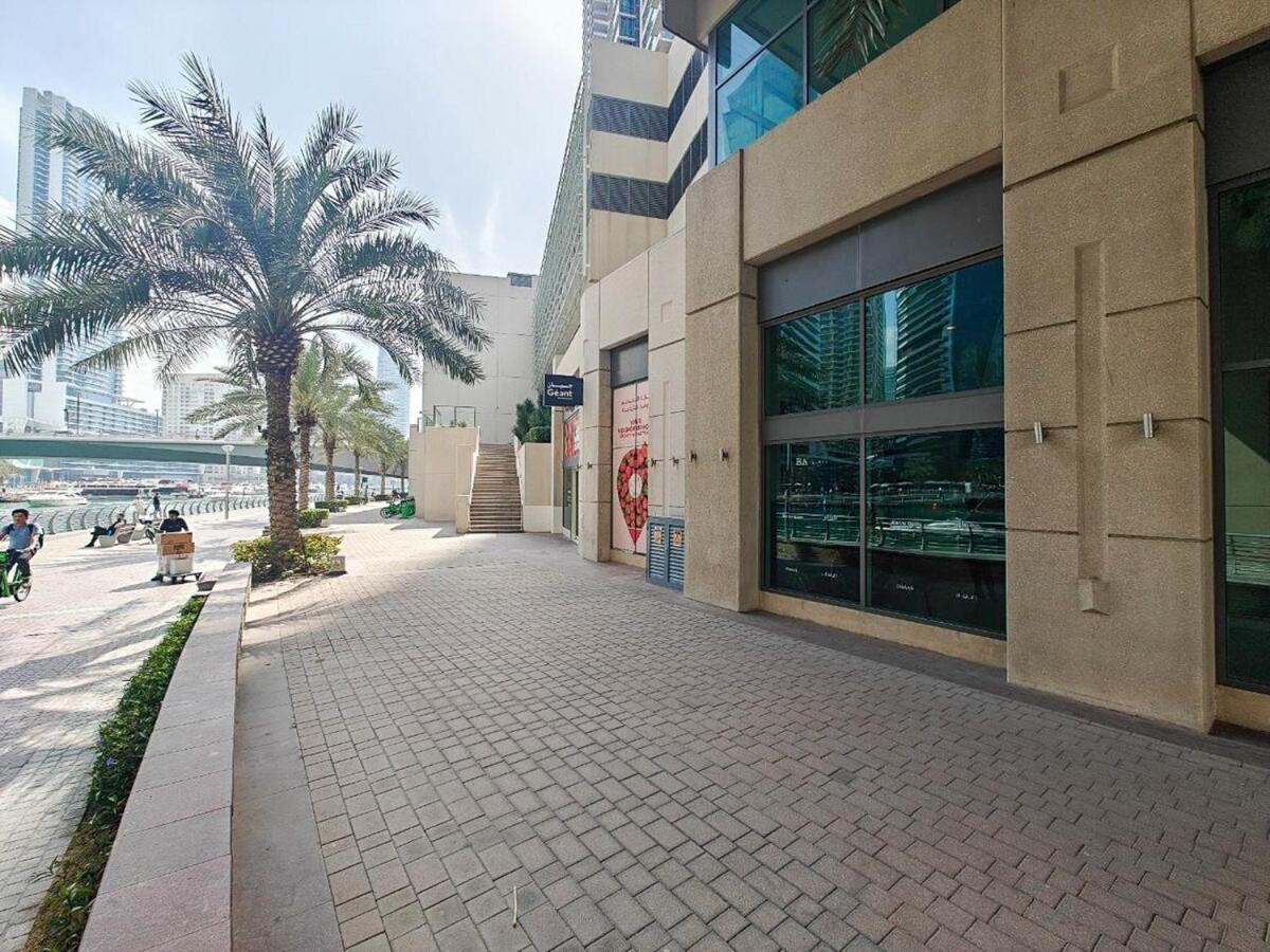 Marina Oasis Cozy 1-bed Flat With Stunning Views Apartment *