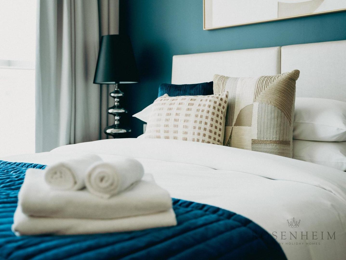 Holiday home Rosenheim | Modern At Damac Hills Dubai