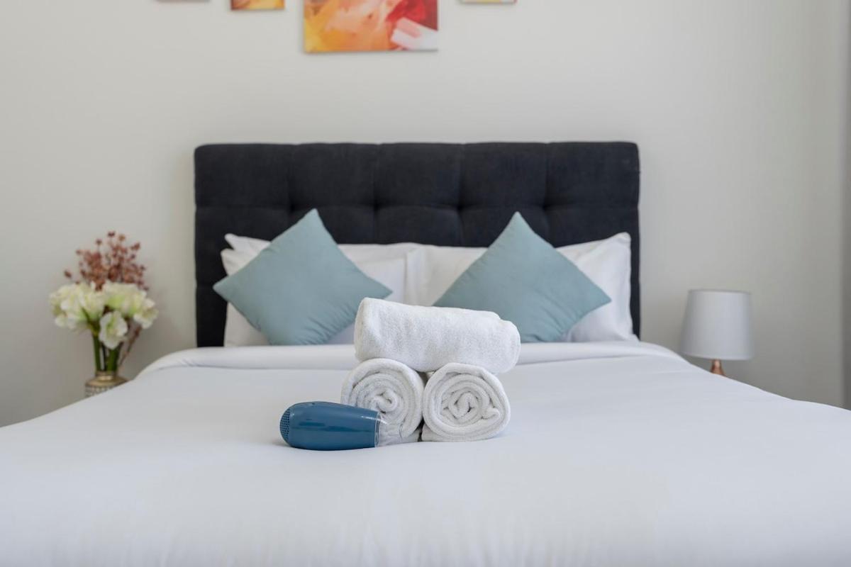 Apartment Charming At Carson Tower B In Damac Hills!