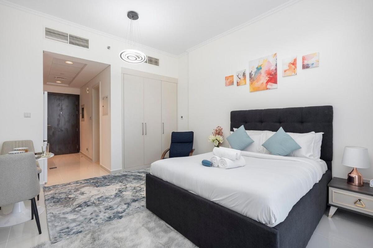 Apartment Charming At Carson Tower B In Damac Hills!